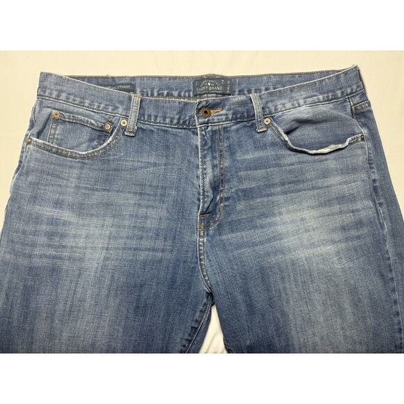 Lucky Brand Men's 221 Original Straight Leg Blue Denim Jeans - Size 40x29 - Picture 4 of 8